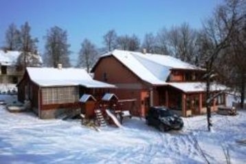 Slowakije Privát Santovka, Exterieur